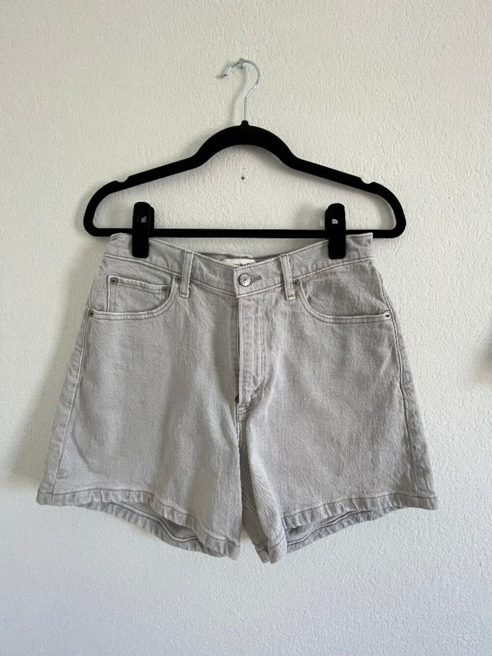 Abercrombie Curve Love Dad Short High Rise
